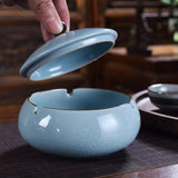 Outdoor Ashtray with Lid 4.7-inch (Cracked Ice Pattern) Ceramic Blue Open Lid