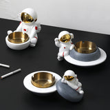 cute astronaut ashtray with lid resin outdoor ash tray nasa